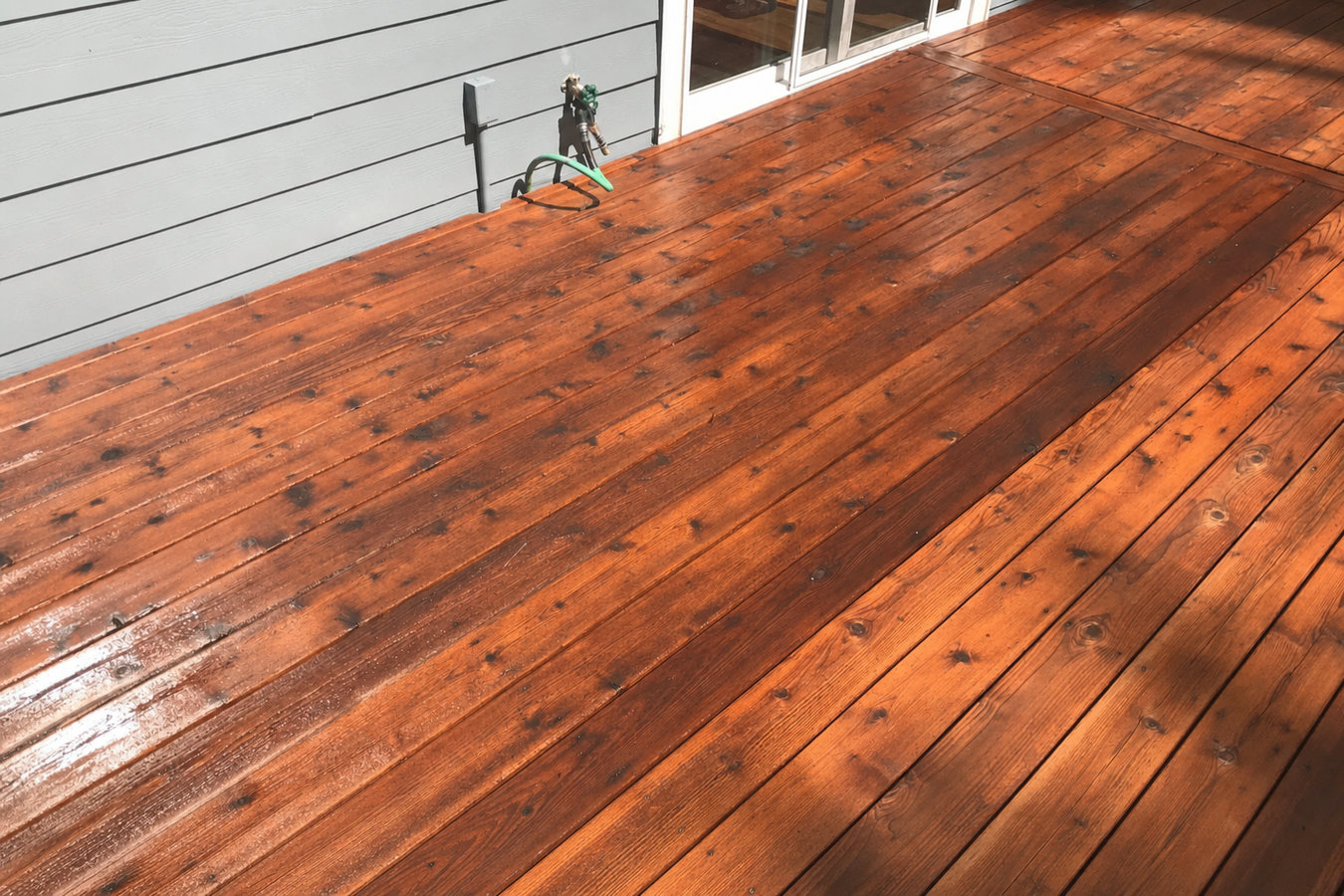 Deck staining and sealing in North Lauderdale, FL